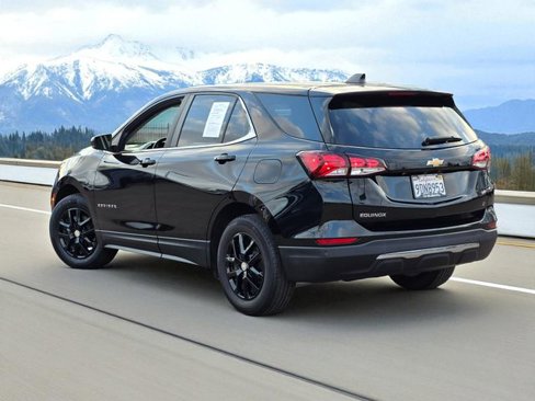 Used 2022 Chevrolet Equinox LT image 4