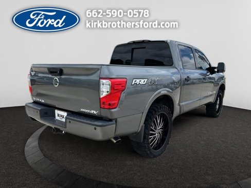 Used 2019 Nissan Titan PRO-4X w/ Pro-4x Utility Package image 6