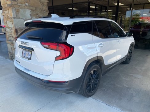 Used 2020 GMC Terrain SLT w/ Preferred Package image 4