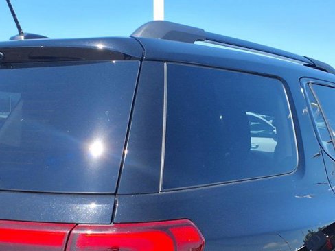 Used 2019 GMC Acadia SLT image 27