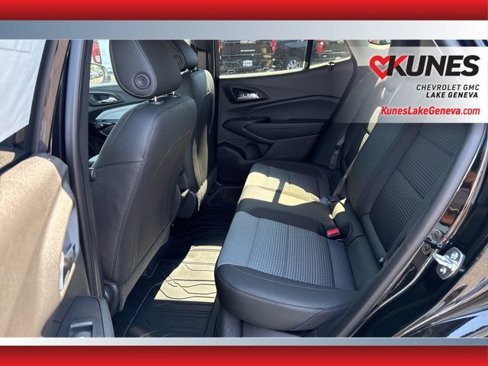 New 2025 Chevrolet Trax LT w/ Driver Confidence Package image 15