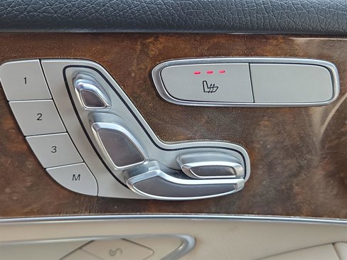 Used 2018 Mercedes-Benz GLC 300 image 25