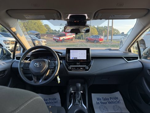 Used 2024 Toyota Corolla LE image 9