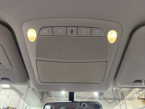 Used 2017 Nissan Rogue SV image 28