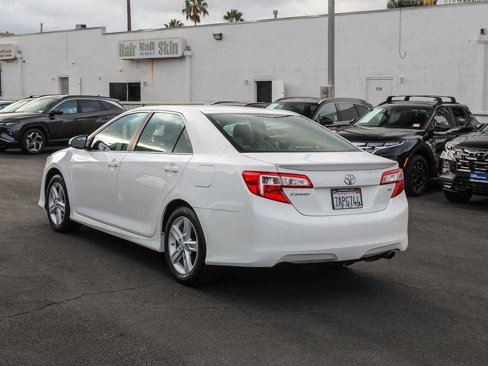 Used 2013 Toyota Camry SE image 8