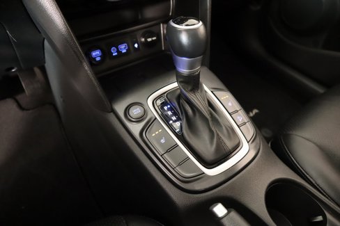 Used 2021 Hyundai Kona SEL Plus image 8