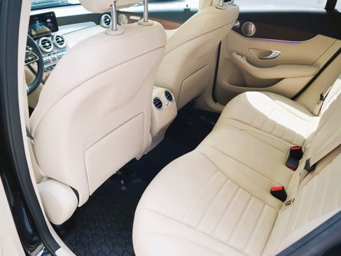 Used 2021 Mercedes-Benz GLC 300 image 9