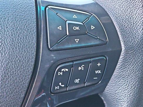 Used 2017 Ford Explorer XLT w/ Equipment Group 202A image 19