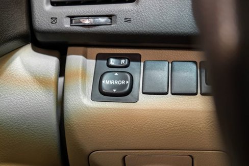 Used 2010 Toyota Highlander 2WD image 38