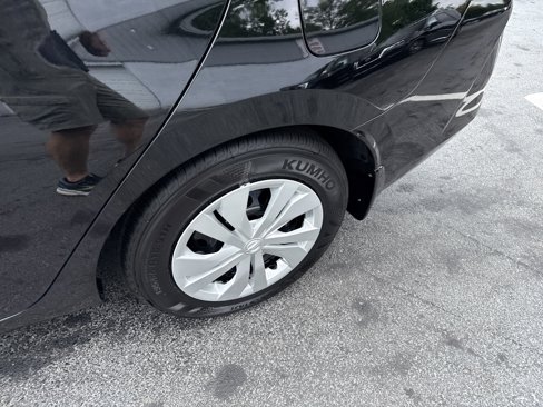 New 2025 Nissan Versa S w/ Trunk Package image 22