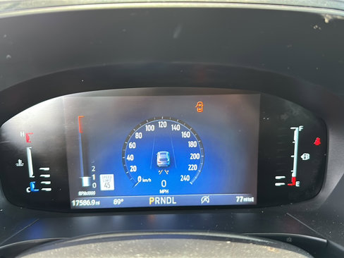 Used 2024 Ford Escape ST-Line w/ Tech Pack #1 image 17