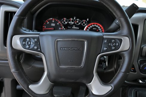 Used 2015 GMC Sierra 1500 Denali w/ Driver Alert Package image 21