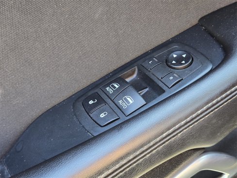 Used 2021 Dodge Challenger SXT w/ Blacktop Package image 27