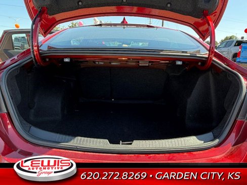 Used 2024 Chevrolet Malibu LT image 15