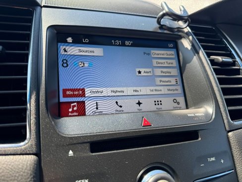 Used 2017 Ford Taurus SEL w/ Equipment Group 201A image 16