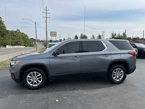 Used 2019 Chevrolet Traverse LS image 4