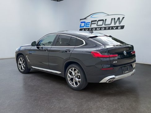 Used 2025 BMW X4 xDrive30i image 5