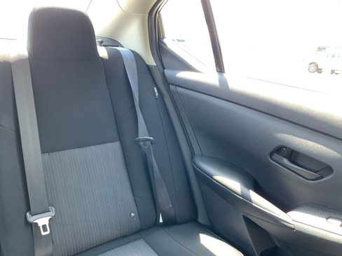 Used 2024 Nissan Sentra SV image 35