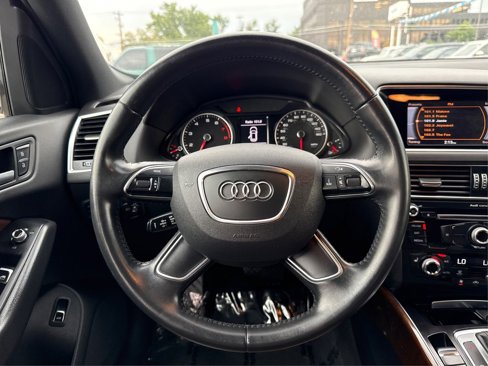 Used 2015 Audi Q5 2.0T Premium Plus w/ Premium Plus Package image 19