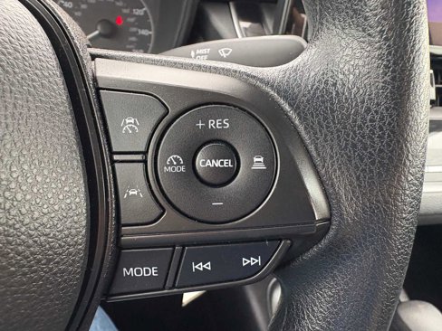 Used 2023 Toyota Corolla LE image 27