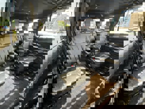 Used 2020 Ford Expedition XLT w/ Equipment Group 202A image 37