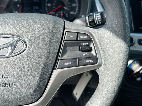 Used 2022 Hyundai Accent SE image 23