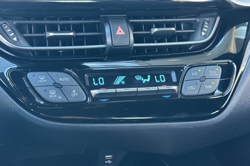 Used 2022 Toyota C-HR Nightshade image 24