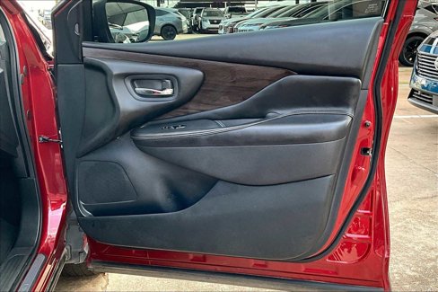 Used 2020 Nissan Murano Platinum image 25