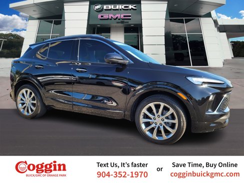 Used 2024 Buick Encore GX Avenir w/ Avenir Technology Package image 1