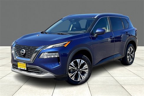 Used 2023 Nissan Rogue SV image 2