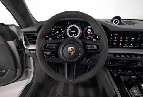 Used 2022 Porsche 911 Carrera image 24