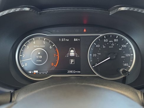 Used 2024 Nissan Versa SV image 12