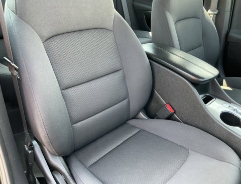 Used 2022 Chevrolet Malibu LT image 27