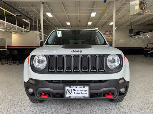 Used 2017 Jeep Renegade Trailhawk image 11