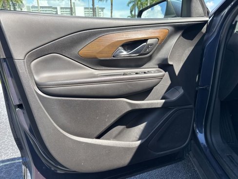 Used 2019 GMC Terrain SLE image 12