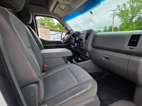 Used 2013 Nissan NV 2500 SV w/ Side Curtain Airbag Pkg image 11