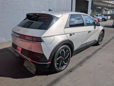 Used 2023 Hyundai Ioniq 5 SEL image 3