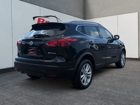 Used 2019 Nissan Rogue Sport SV image 13