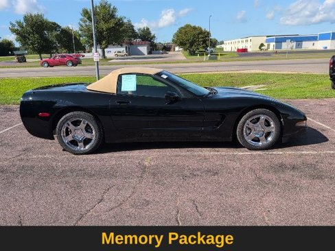 Used 2002 Chevrolet Corvette Convertible w/ Preferred Equipment Group2 image 8