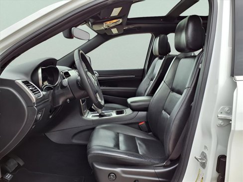 Used 2019 Jeep Grand Cherokee Limited w/ Luxury Group II image 14