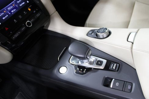 Used 2019 INFINITI QX50 Essential w/ Premium Heat Package image 18