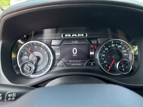 Certified 2022 RAM 1500 Laramie image 6