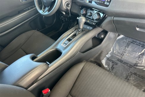 Used 2016 Honda HR-V LX image 19