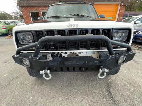Used 2000 Jeep Cherokee Sport image 6