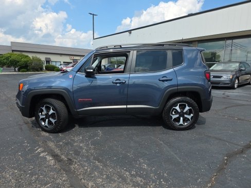 Used 2022 Jeep Renegade Trailhawk w/ Sun/Sound Group image 3