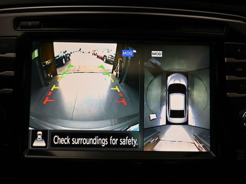 Used 2016 Nissan Maxima Platinum w/ Interior Lighting Package image 20