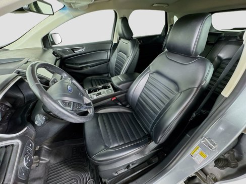 Used 2020 Ford Edge SEL image 21
