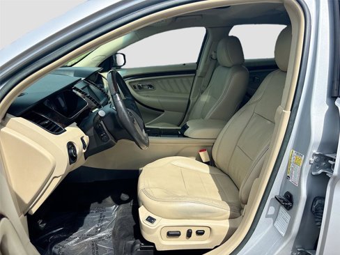 Used 2017 Ford Taurus Limited image 23