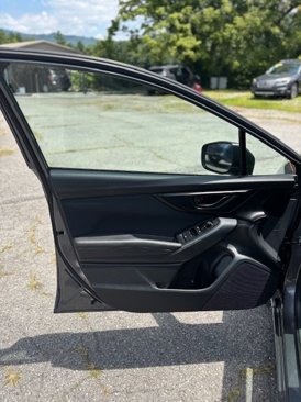 Used 2022 Subaru Impreza 2.0i image 10