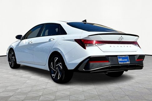 Certified 2025 Hyundai Elantra Sport image 6